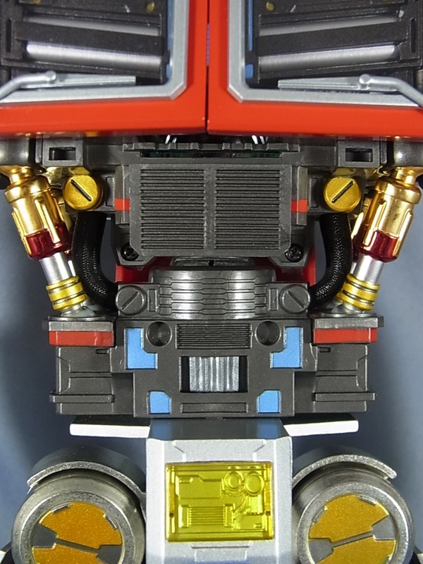 Unboxing Images Ultimetal Optimus Prime Reveal Amazing Details Of Super Collectible Figure  (24 of 61)